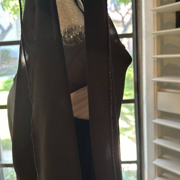 Zara • VTG Black Flow-y Top w/Silver Spikes • Sz M - Picture 7 of 16